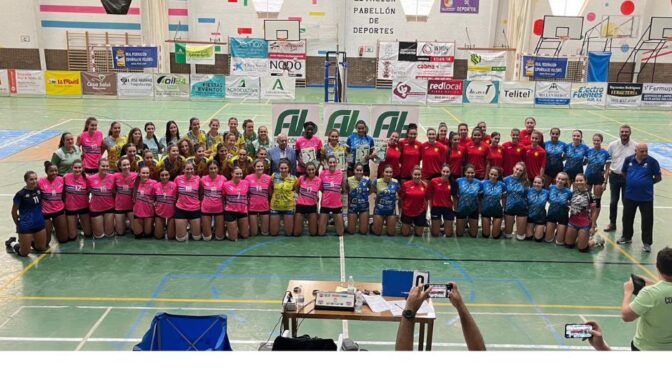 El Clínic InMuv Descubre Fuentes subcampeón de la Copa Andalucía de voleibol femenino 2024 celebrada en Fuentes de Andalucía